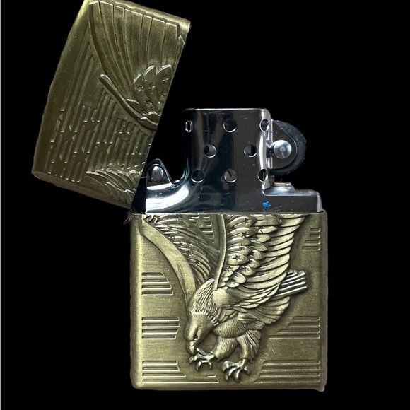American Eagle vintage lighter - Picture 1 of 2